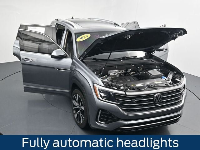 Used 2024 Volkswagen Atlas SEL Premium R-Line AWD/4WD image 34