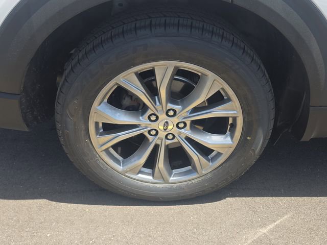Certified 2023 Ford Explorer Limited w/ Equipment Group 301A AWD/4WD image 5