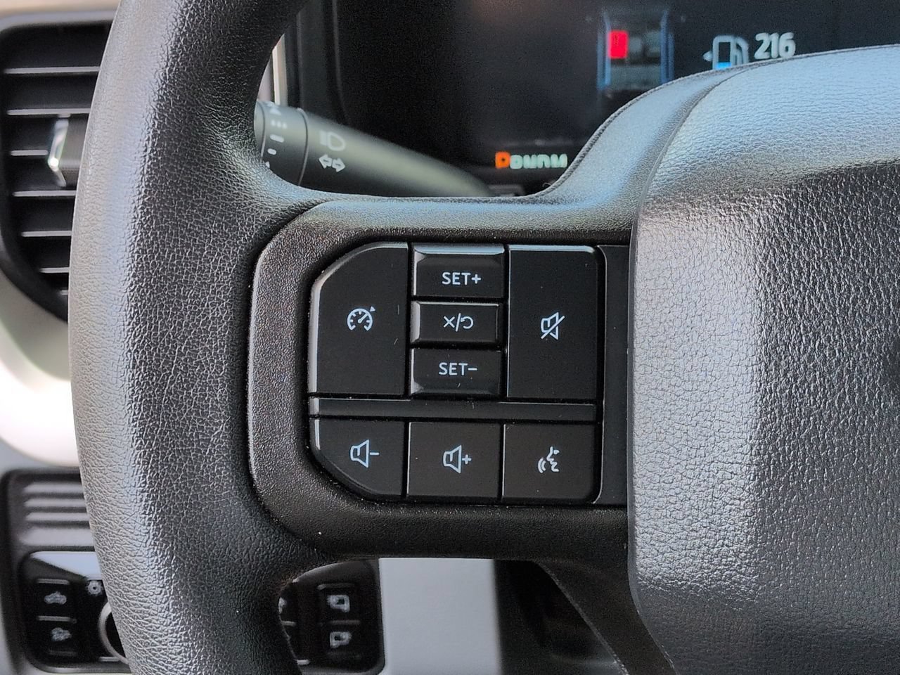Certified 2025 Ford F350 XLT w/ Black Appearance Package AWD/4WD image 25