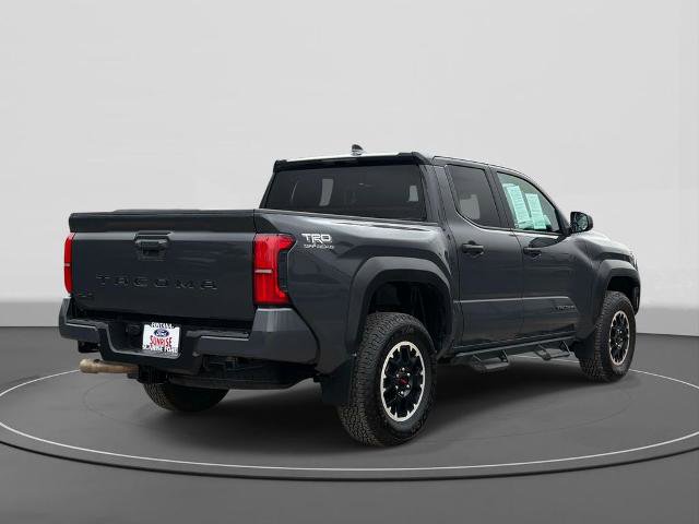 Used 2024 Toyota Tacoma TRD Off-Road AWD/4WD image 5
