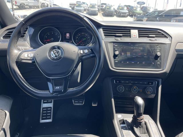 Used 2021 Volkswagen Tiguan SE R-Line FWD image 11