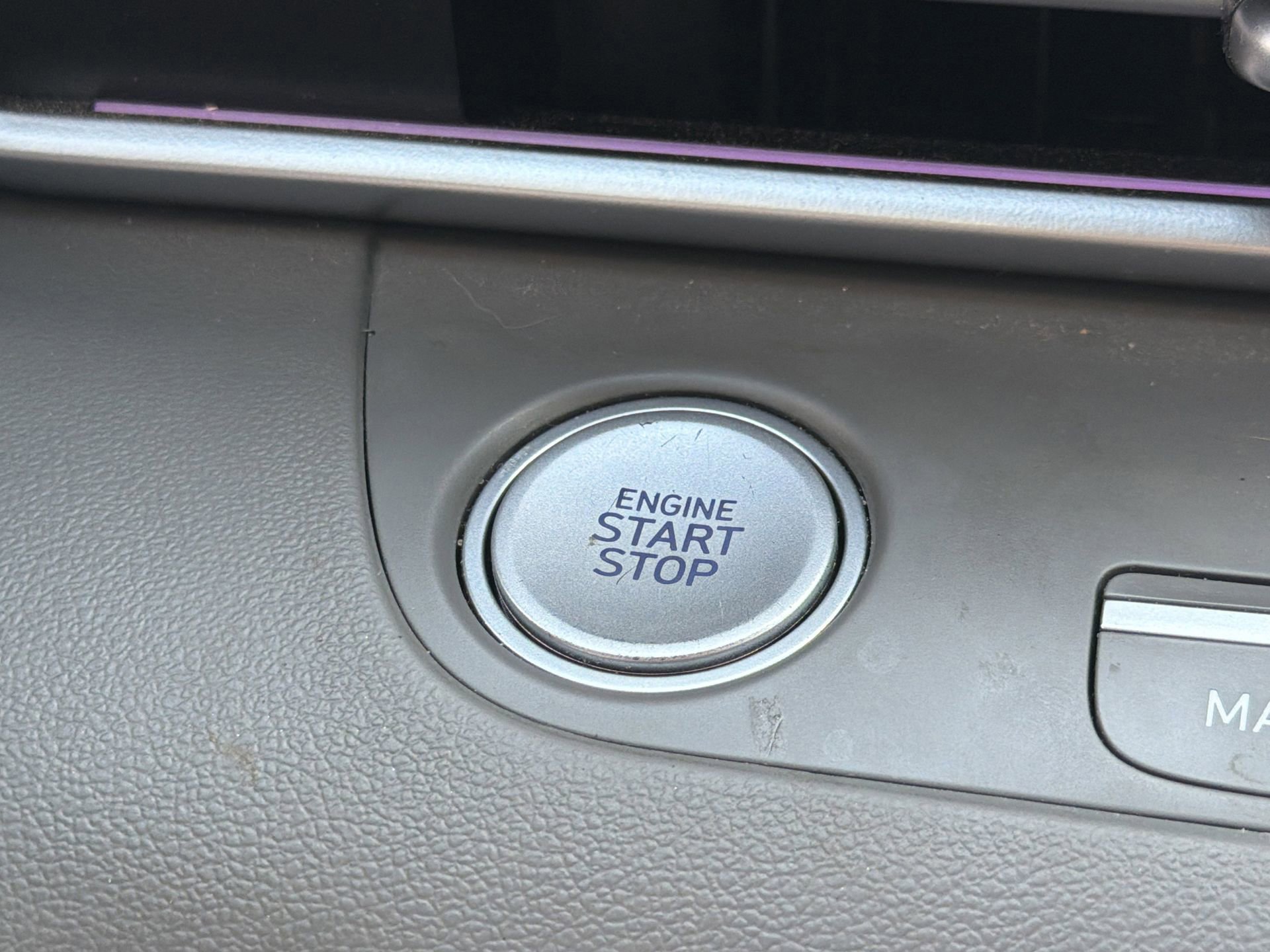 Used 2024 Hyundai Elantra SEL w/ Convenience Package image 19