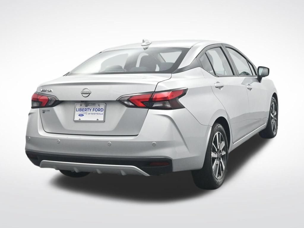 Used 2025 Nissan Versa SV FWD image 7