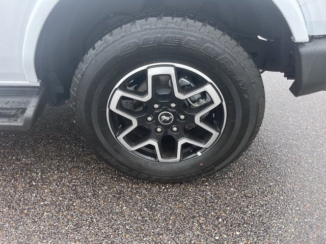 Certified 2025 Ford Bronco Outer Banks image 12