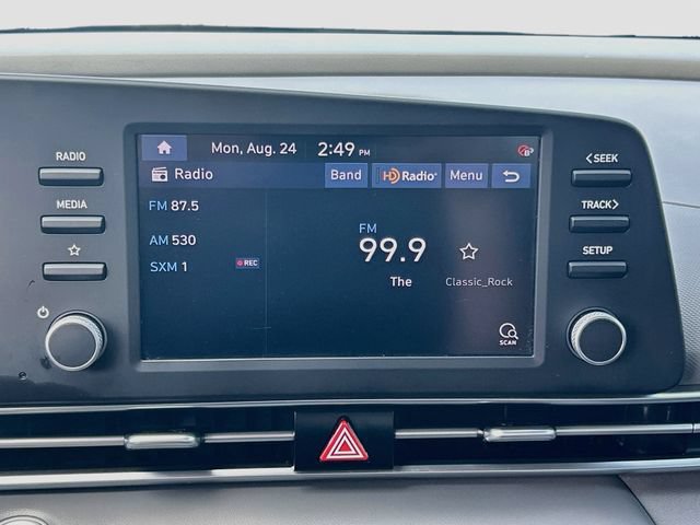 Used 2022 Hyundai Elantra SEL FWD image 20