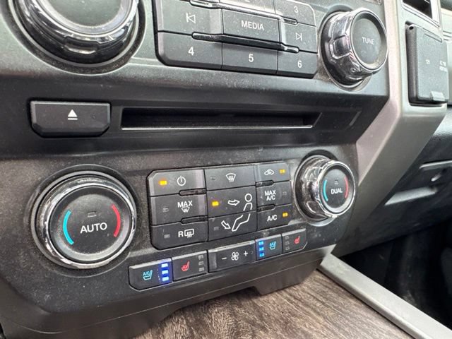 Certified 2018 Ford F250 Lariat w/ Lariat Ultimate Package AWD/4WD image 25