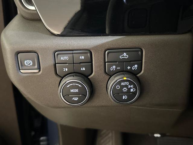 Used 2024 Chevrolet Silverado 1500 RST w/ Z71 Off-Road Package AWD/4WD image 19