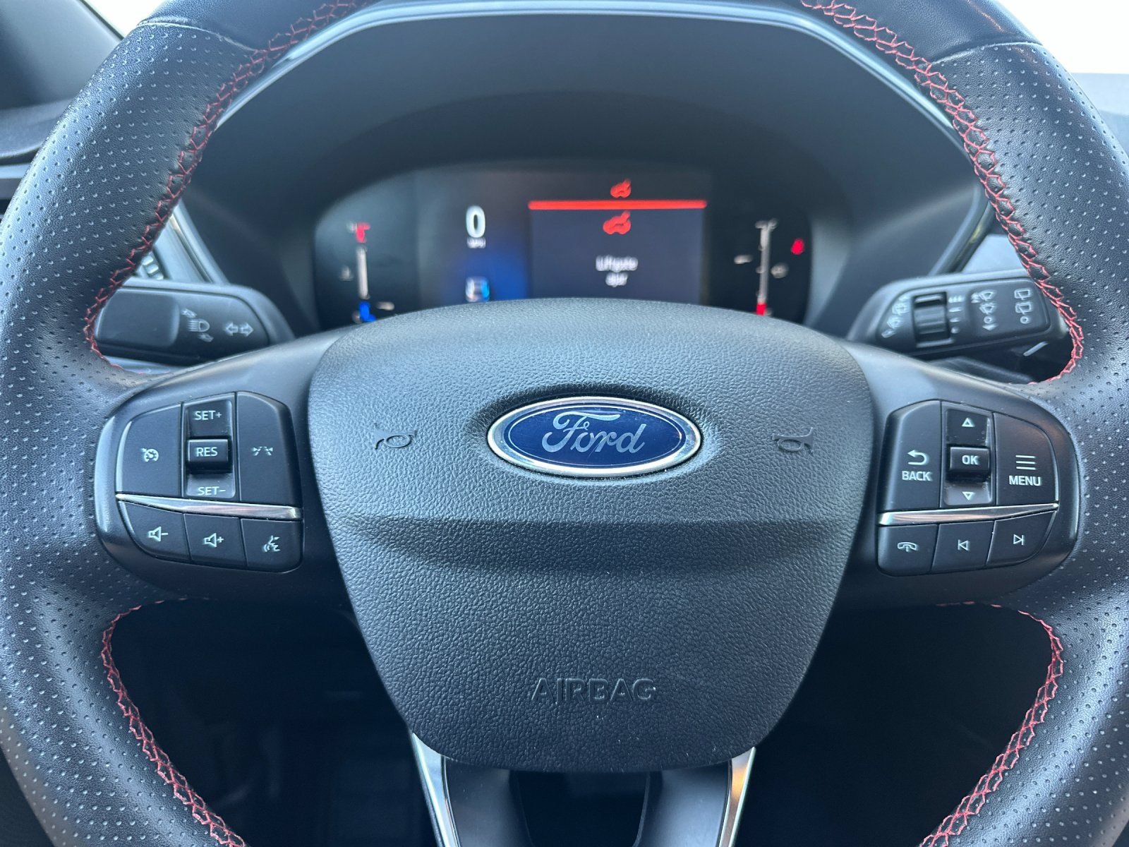 Certified 2025 Ford Escape ST-Line FWD image 23