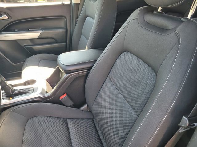 Used 2018 Chevrolet Colorado LT w/ LT Convenience Package image 11