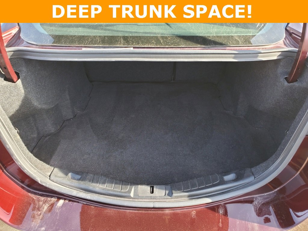 Certified 2017 Ford Fusion SE image 6