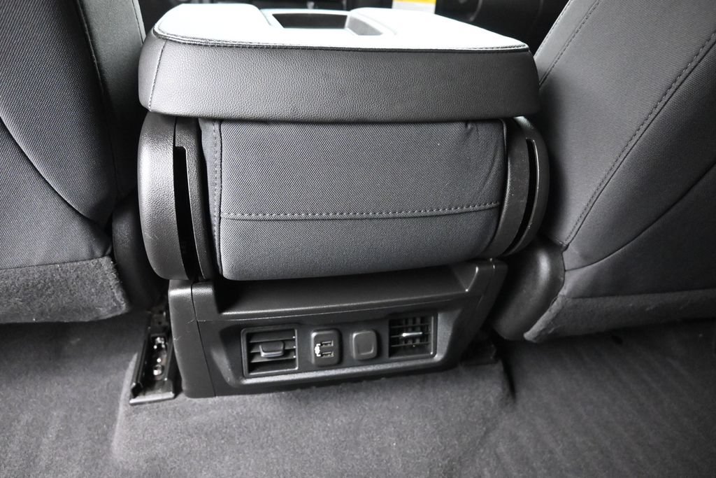 Used 2020 Chevrolet Silverado 1500 LT w/ Texas Edition RWD image 19