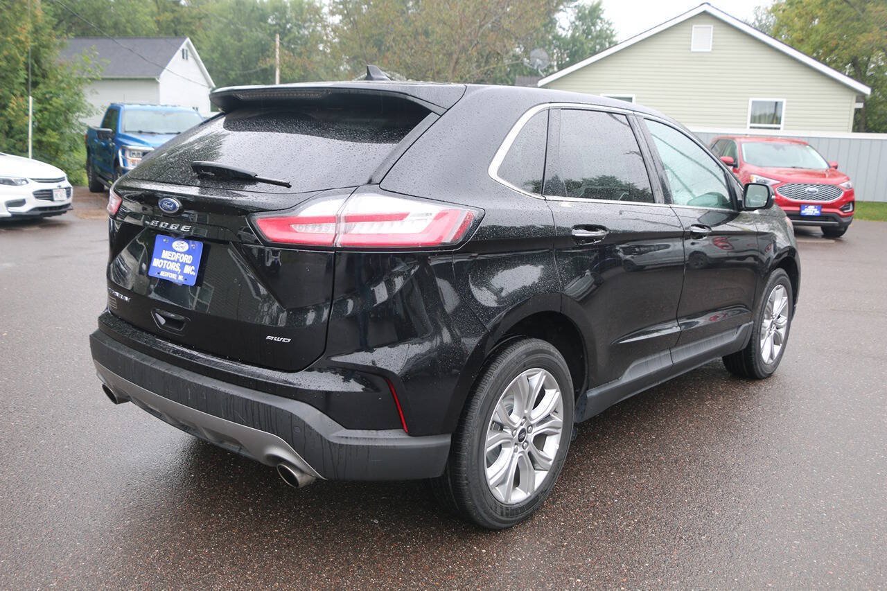 Certified 2024 Ford Edge Titanium AWD/4WD image 4