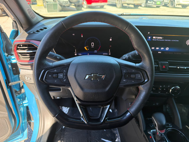 Used 2025 Chevrolet TrailBlazer RS w/ Convenience Package FWD image 26