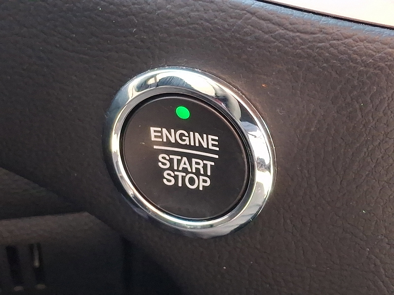 Certified 2022 Ford Edge SEL w/ Convenience Package image 24