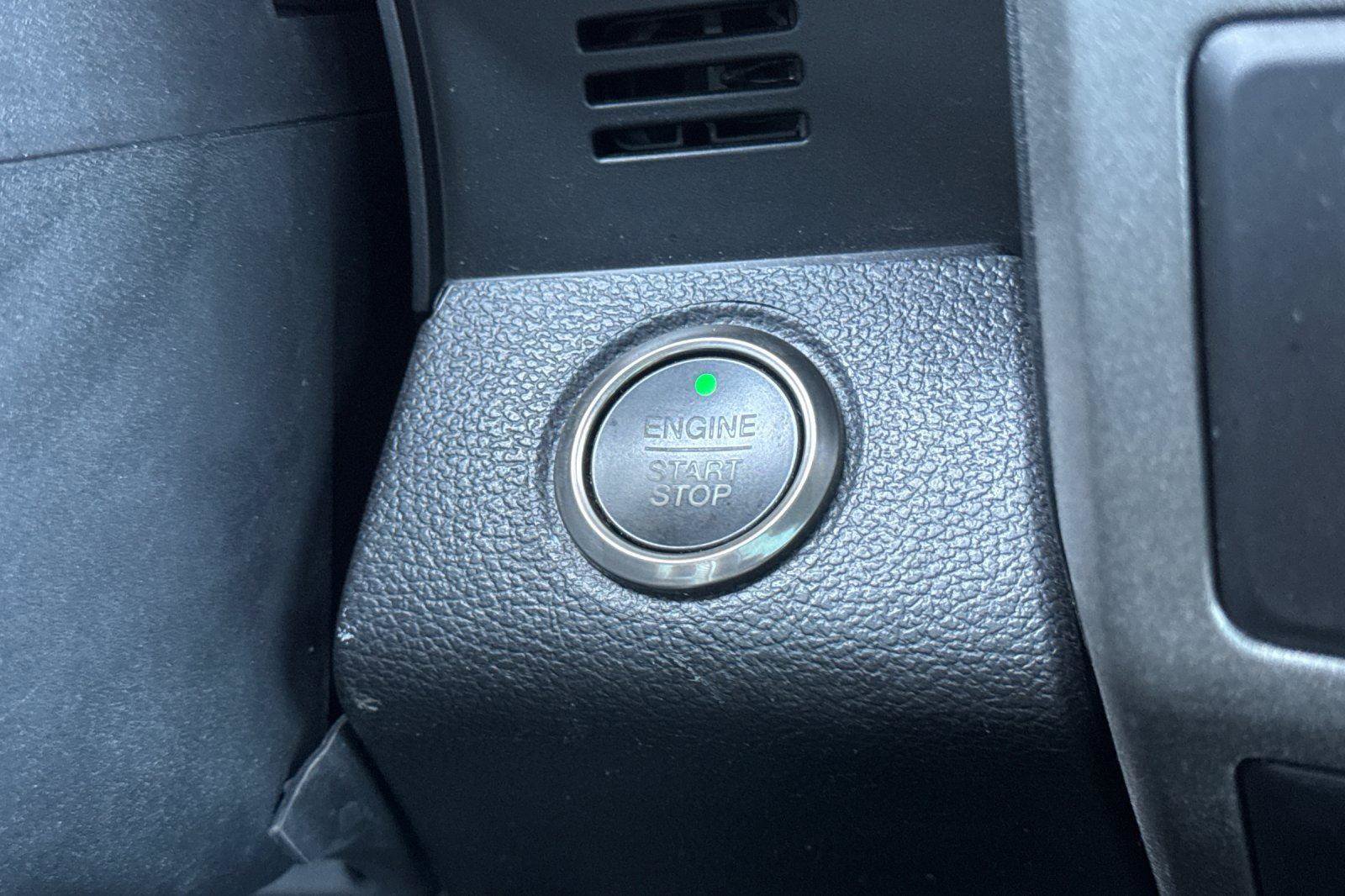 Certified 2017 Ford F150 Raptor w/ Equipment Group 802A Luxury image 18