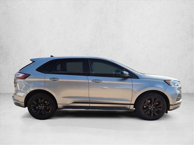 Certified 2023 Ford Edge SE w/ Black Appearance Package AWD/4WD image 4