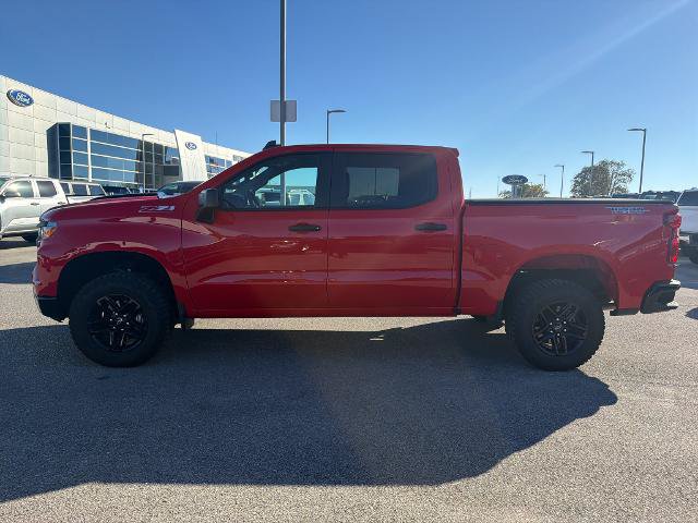 Used 2024 Chevrolet Silverado 1500 Custom Trail Boss AWD/4WD image 8