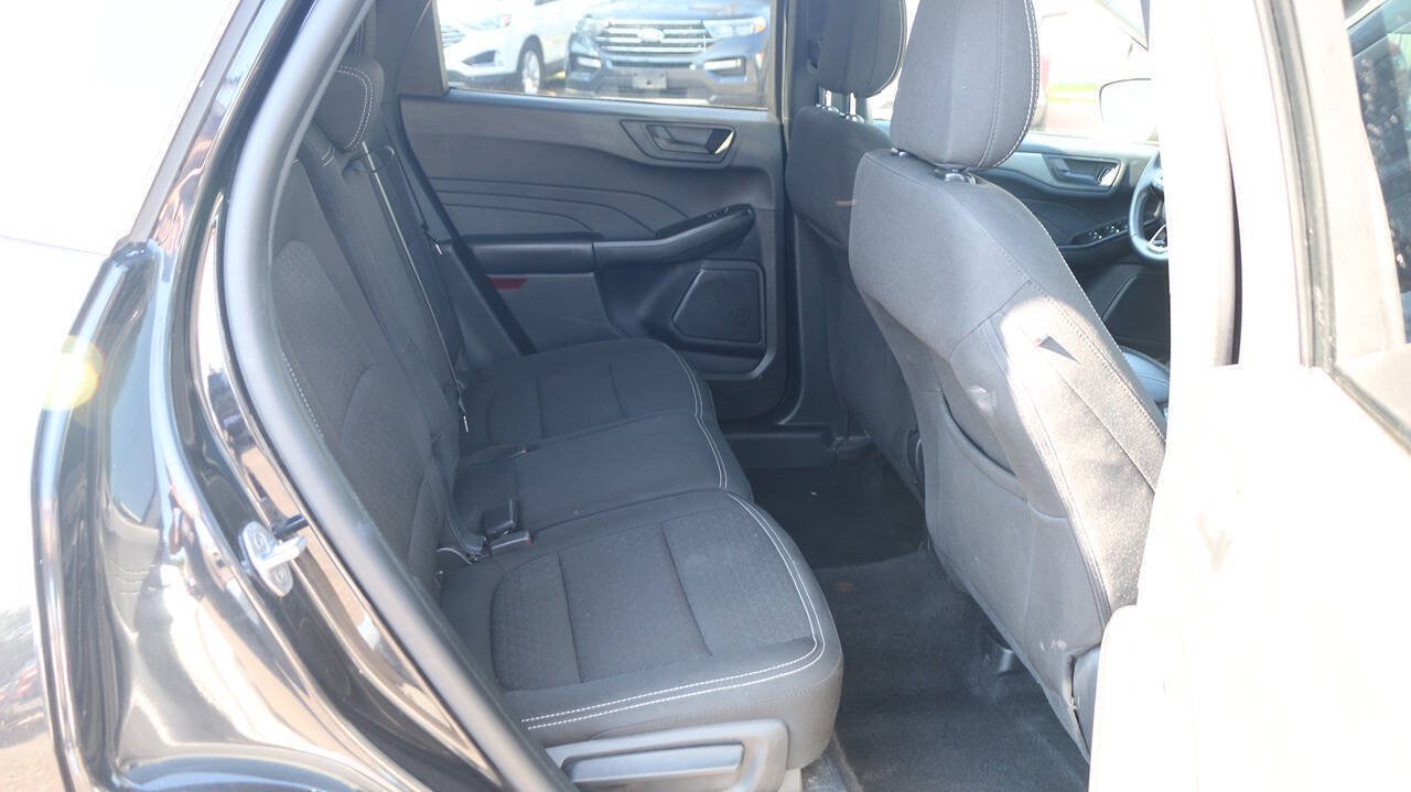 Certified 2024 Ford Escape Active AWD/4WD image 16