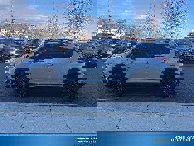 Used 2024 Subaru Crosstrek 2.5i Sport image 2