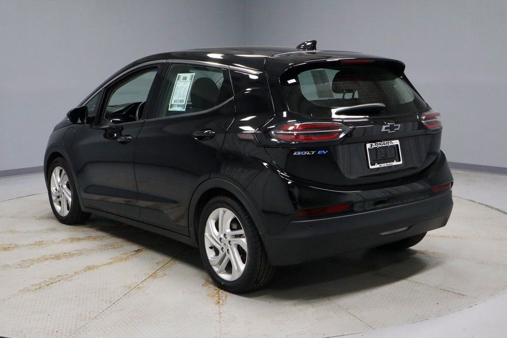 Used 2023 Chevrolet Bolt LT w/ Driver Confidence Package image 3