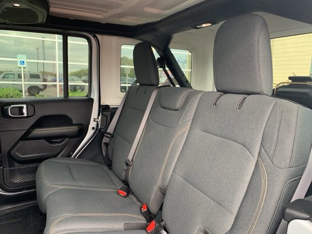 Used 2024 Jeep Wrangler Sahara w/ Technology Group image 13