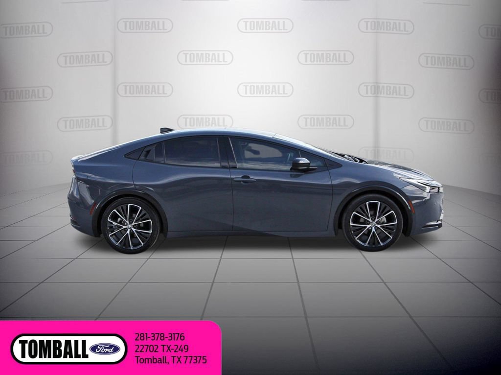 Used 2023 Toyota Prius Limited w/ Limited Premium Package FWD image 8