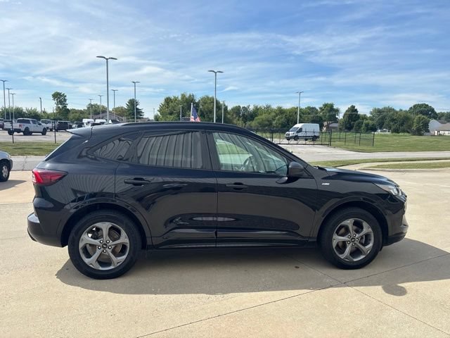 Certified 2024 Ford Escape ST-Line w/ Tech Pack #1 AWD/4WD image 6