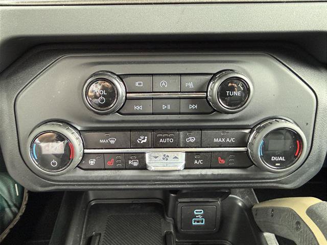 Certified 2025 Ford Bronco Badlands AWD/4WD image 23