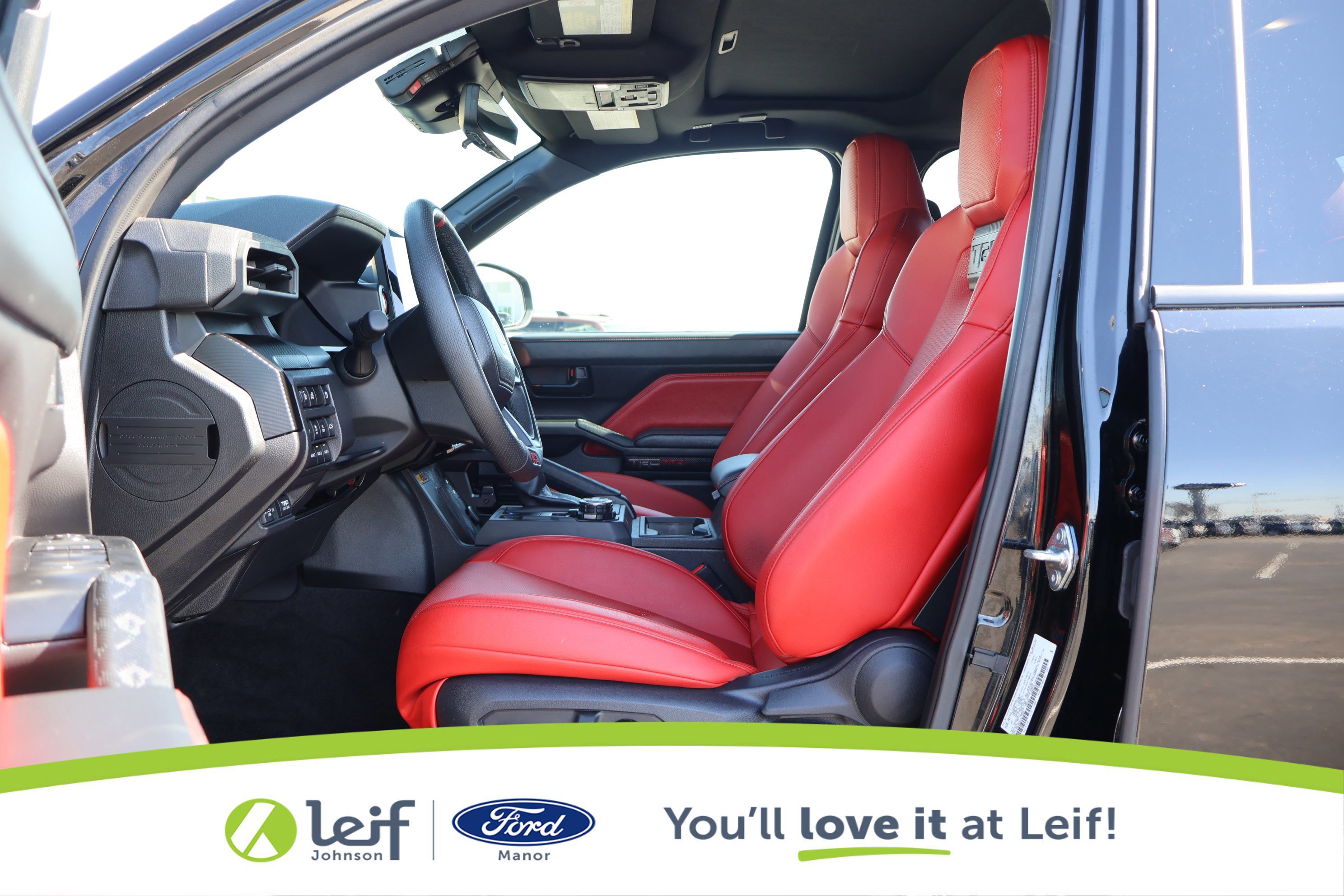 Used 2025 Toyota Tacoma TRD Pro image 12