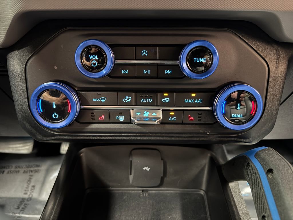 Certified 2022 Ford Bronco Black Diamond AWD/4WD image 19