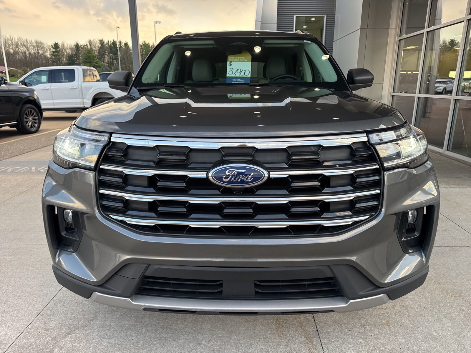 Certified 2025 Ford Explorer Active w/ Active Comfort Package image 11