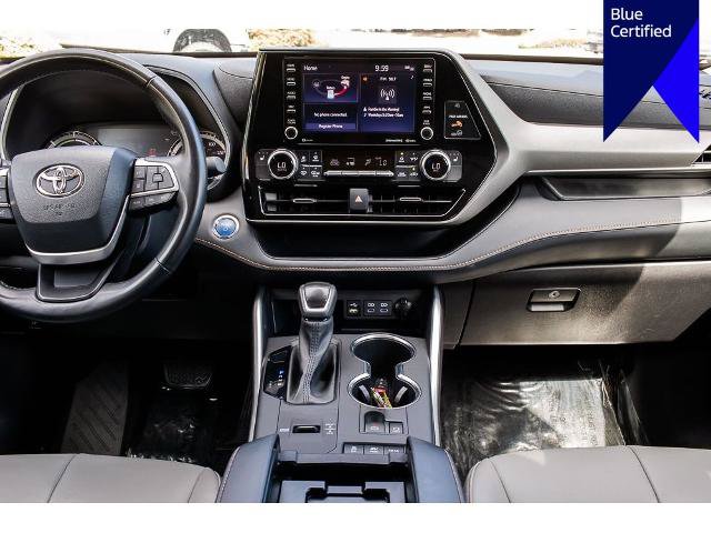 Used 2022 Toyota Highlander Bronze Edition AWD/4WD image 16