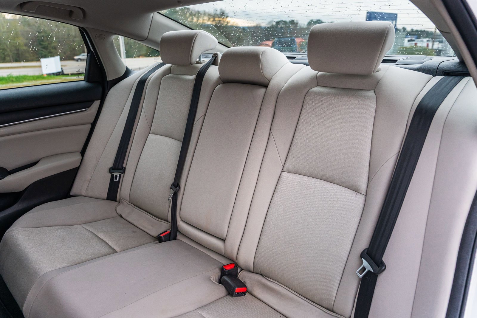 Used 2018 Honda Accord EX image 17