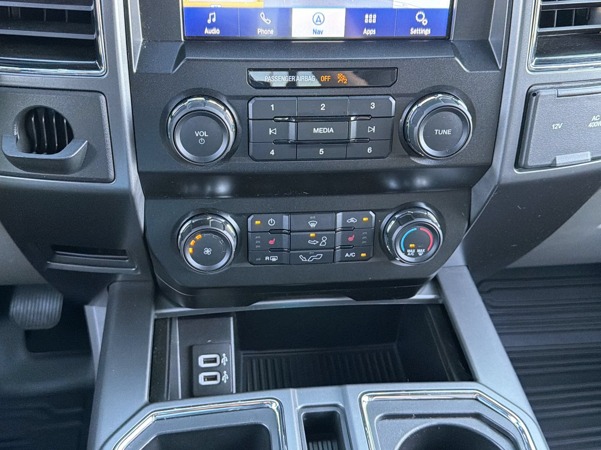 Certified 2020 Ford F150 XLT w/ Equipment Group 302A Luxury RWD image 19