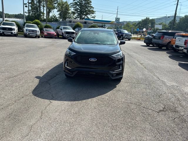 Certified 2024 Ford Edge ST-Line AWD/4WD image 6
