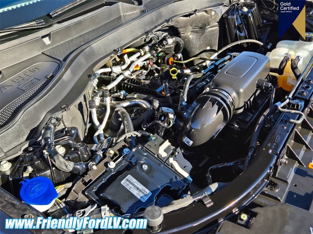 Certified 2022 Ford Explorer XLT w/ Equipment Group 202A image 17