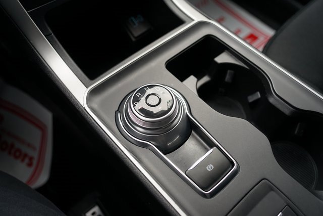 Certified 2023 Ford Edge SE image 18