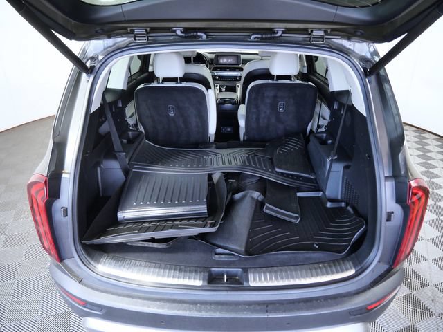 Used 2020 Kia Telluride SX w/ SX Prestige Package AWD/4WD image 9