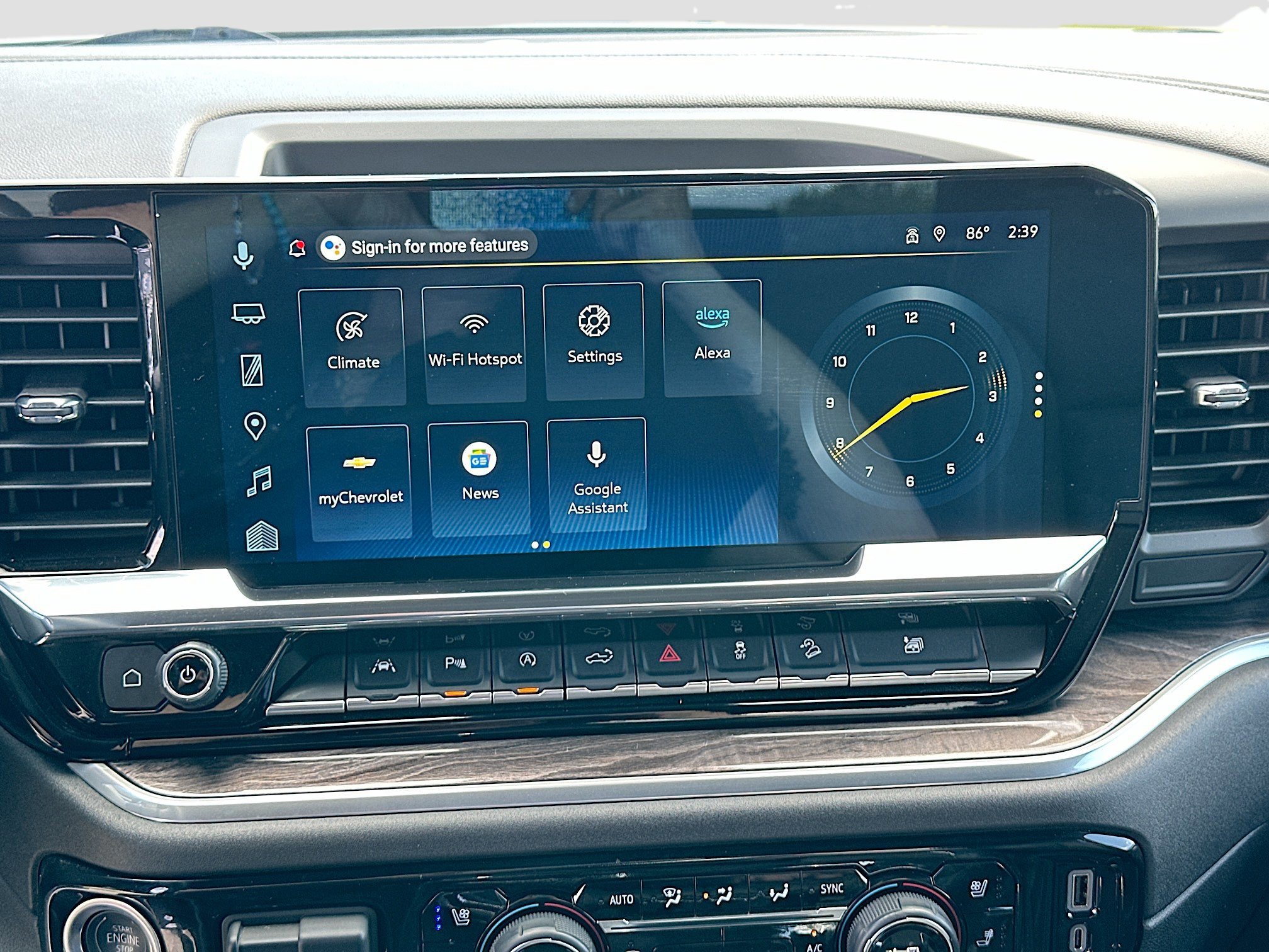 Used 2025 Chevrolet Silverado 1500 LTZ image 15