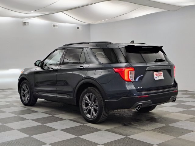 Certified 2024 Ford Explorer XLT w/ Equipment Group 202A AWD/4WD image 10