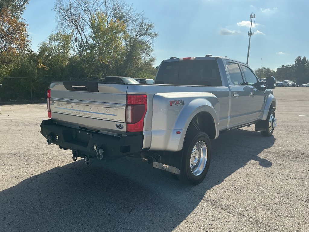Certified 2022 Ford F450 Platinum w/ FX4 Off-Road Package AWD/4WD image 5
