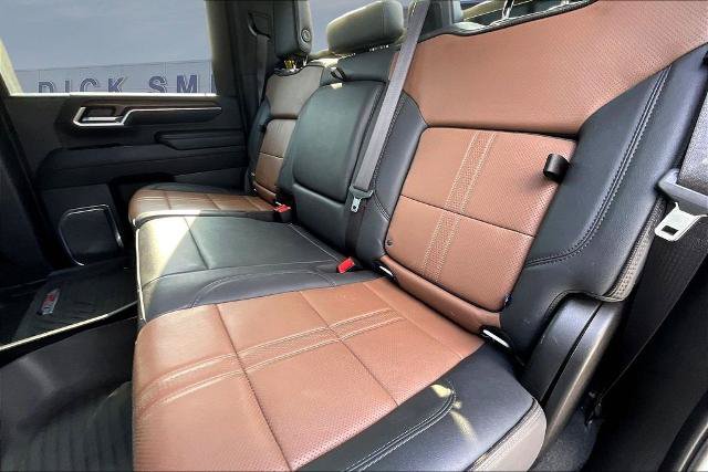 Used 2024 Chevrolet Silverado 2500 High Country w/ High Country Premium Package AWD/4WD image 23