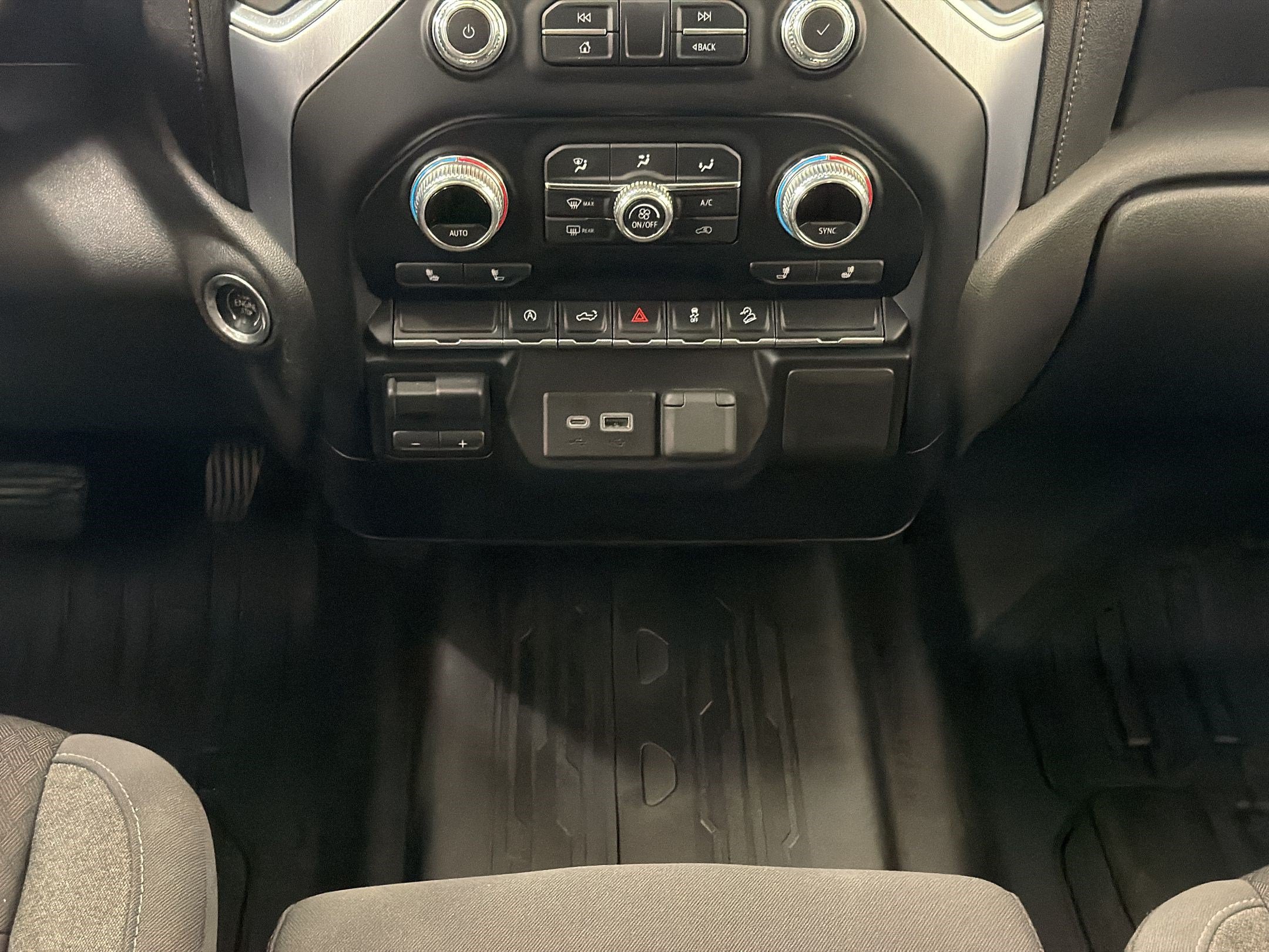 Used 2021 GMC Sierra 1500 Elevation AWD/4WD image 18