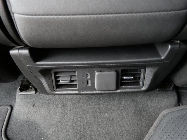 Used 2026 GMC Sierra 1500 SLT AWD/4WD image 21