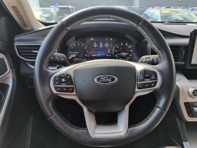 Certified 2021 Ford Explorer XLT w/ Equipment Group 202A AWD/4WD image 39
