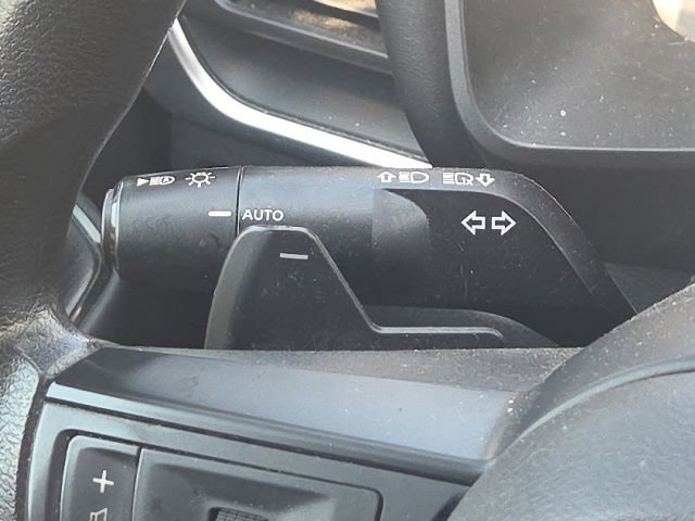Used 2023 Nissan Rogue S AWD/4WD image 37