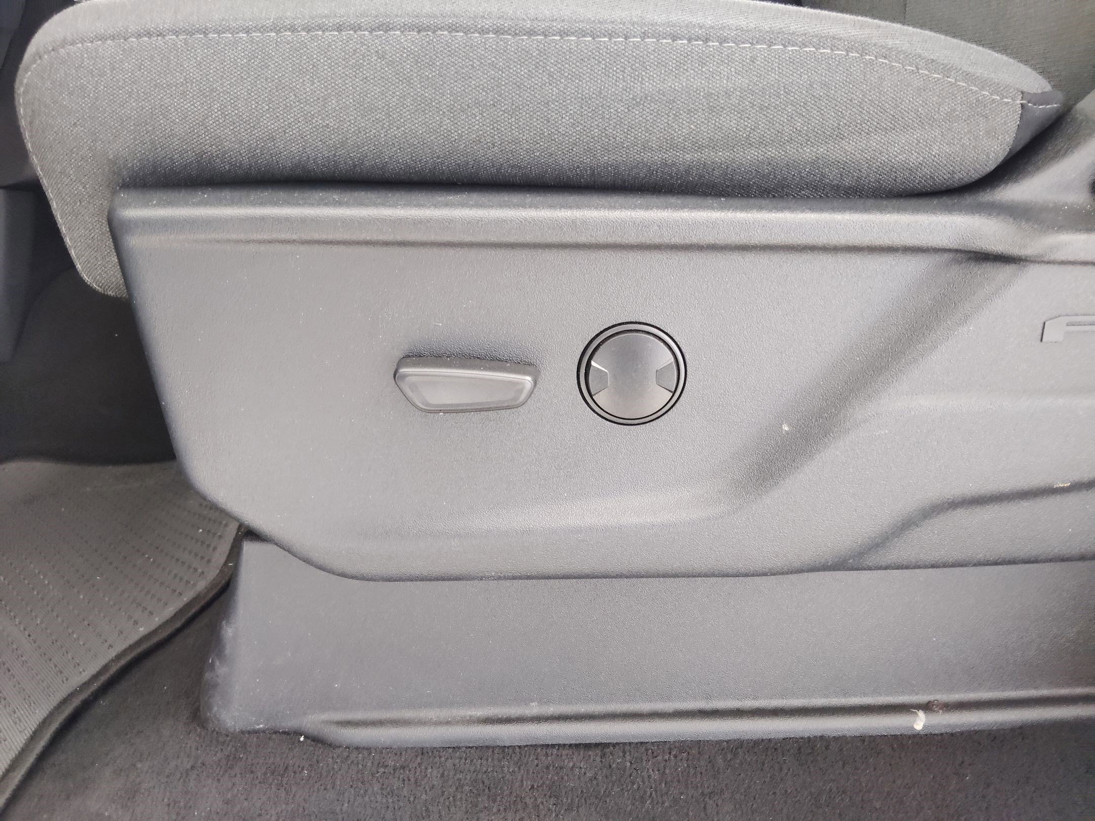 Certified 2025 Ford F250 XLT w/ FX4 Off-Road Package image 15