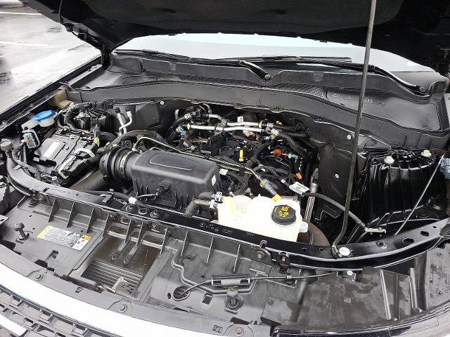 Certified 2022 Ford Explorer XLT w/ Equipment Group 202A image 29