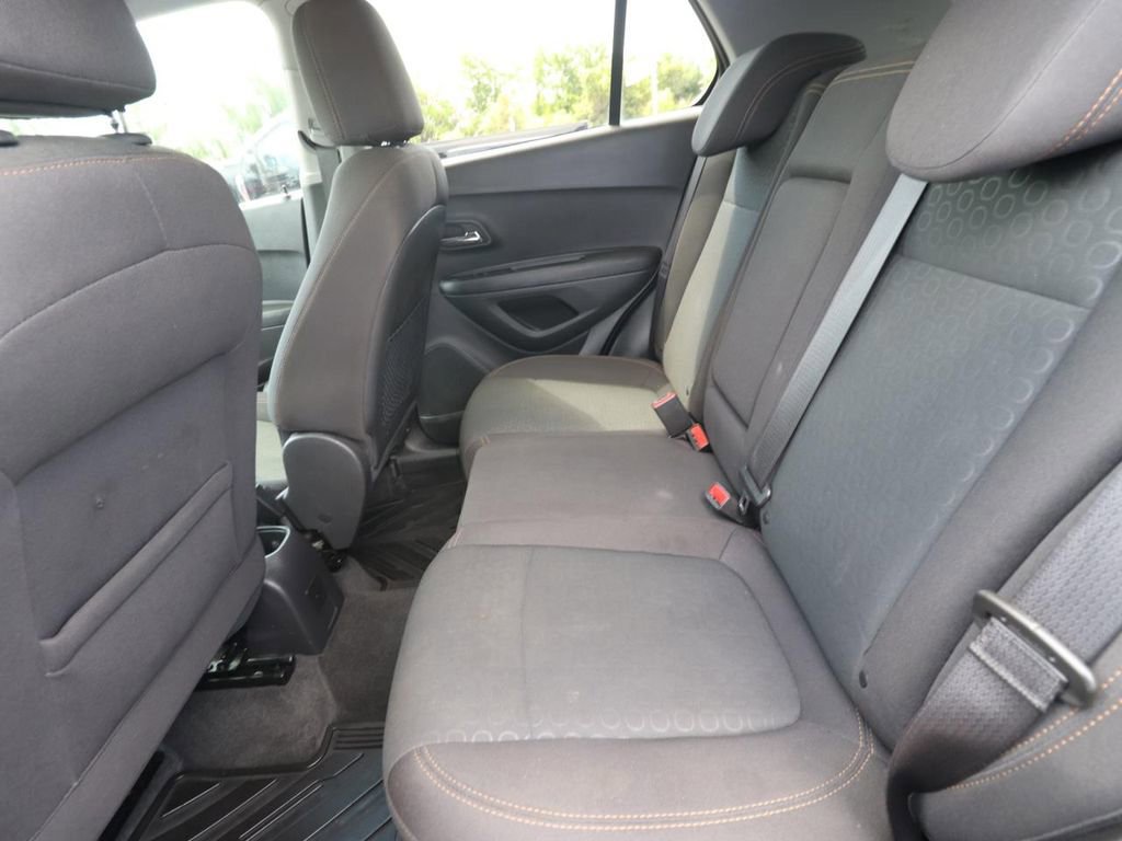 Used 2020 Chevrolet Trax LS w/ Tint and Cruise Package image 13