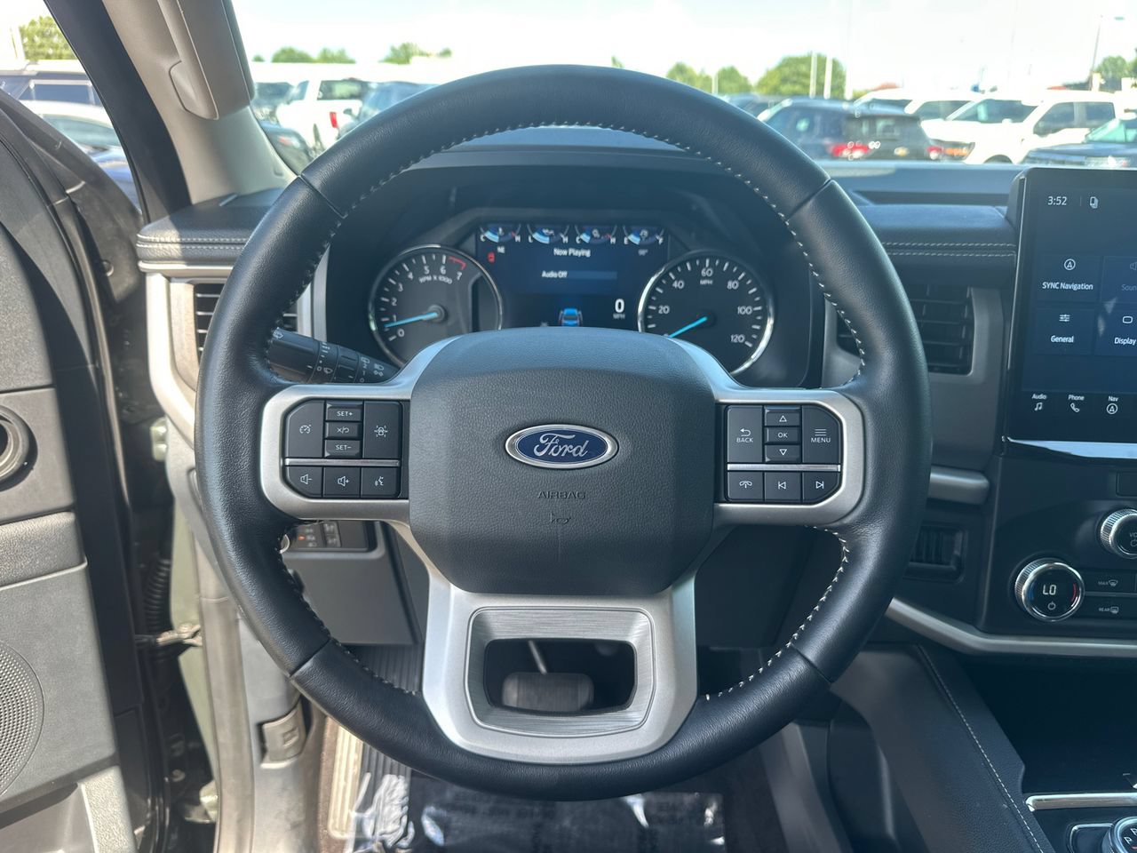 Certified 2022 Ford Expedition XLT RWD image 25